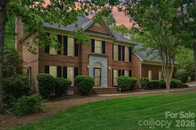 5325 Chiltern Hills Trail, Charlotte, NC 28215 - Photo 2