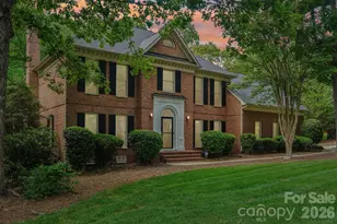 5325 Chiltern Hills Trail, Charlotte, NC 28215 - Photo 2
