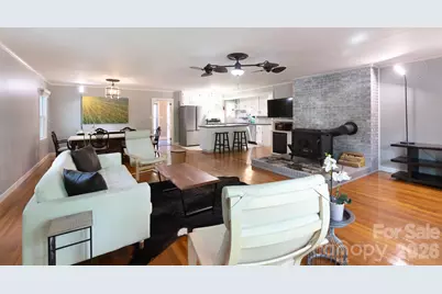 10623 Rozzelles Ferry Road, Charlotte, NC 28214 - Photo 8