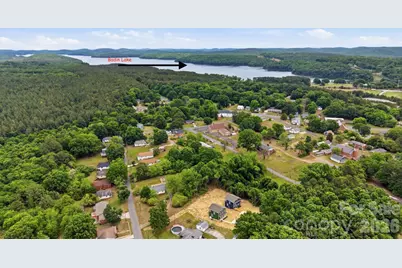 908 Dewey Street, Badin, NC 28009 - Photo 2