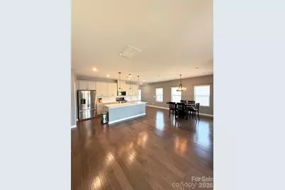 4107 Honey Locust Drive, Charlotte, NC 28215 - Photo 10