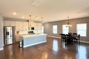 4107 Honey Locust Dr, Charlotte, NC 28215 - Photo 10