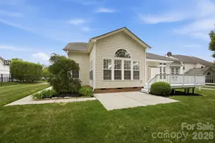 1113 ButterBurr Dr, Matthews, NC 28104 - Photo 6
