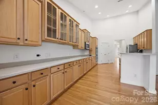 1113 ButterBurr Dr, Matthews, NC 28104 - Photo 2