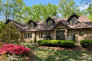 152 Eastmoor Dr, Asheville, NC 28805 - Photo 2