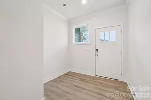 7593 Bainbridge Rd, Sherrills Ford, NC 28673 - Photo 2