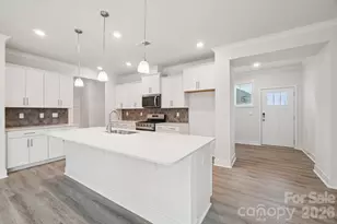 7593 Bainbridge Rd, Sherrills Ford, NC 28673 - Photo 12