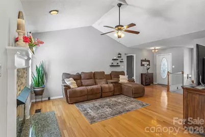 4129 Black Oak Road, Hickory, NC 28602 - Photo 6