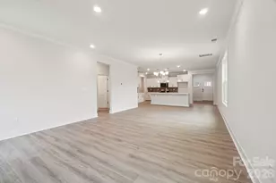 7589 Bainbridge Rd, Sherrills Ford, NC 28673 - Photo 8