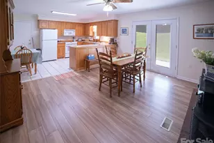 1802 Hopewell Rd, Morganton, NC 28655 - Photo 6