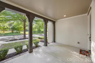 8624 Robbins Cres Dr, Cornelius, NC 28031 - Photo 4