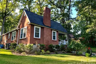 712 Jackson St, Fort Mill, SC 29715 - Photo 1