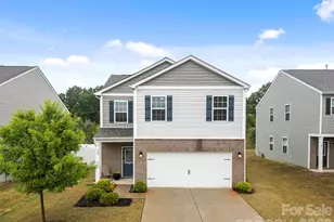 225 Final Stretch Ln, Clover, SC 29710 - Photo 2