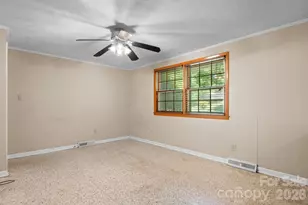 2010 12th St Dr NW, Hickory, NC 28601 - Photo 18