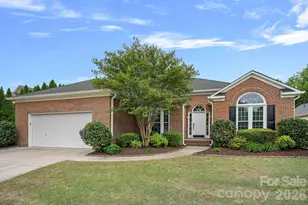 17121 Cambridge Grove Dr, Huntersville, NC 28078 - Photo 2