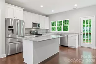 8207 Dumphries Dr, Huntersville, NC 28078 - Photo 12