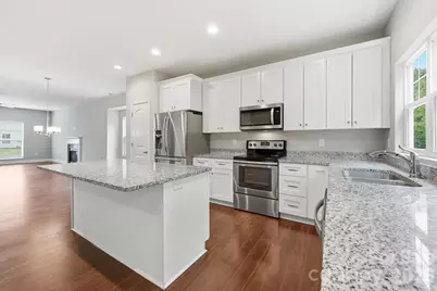 8207 Dumphries Drive, Huntersville, NC 28078 - Photo 14