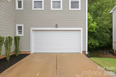 8207 Dumphries Drive, Huntersville, NC 28078 - Photo 8