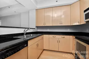 1320 Fillmore Ave, Charlotte, NC 28203 - Photo 12