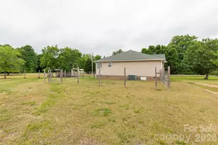710 Dixie School Rd, Lancaster, SC 29720 - Photo 44