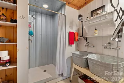 580 Split Pine Cove, Clyde, NC 28721 - Photo 24