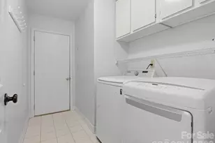 10314 Rougemont Ln, Charlotte, NC 28277 - Photo 26