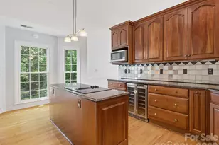 10314 Rougemont Ln, Charlotte, NC 28277 - Photo 24