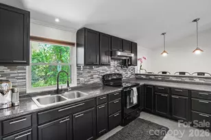 421 Emma Rd, Asheville, NC 28806 - Photo 10