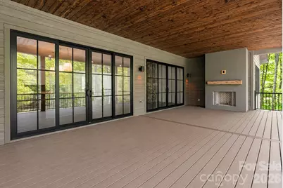 99 Little Cherokee Ridge, Hendersonville, NC 28739 - Photo 16