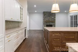 99 Little Cherokee Ridge, Hendersonville, NC 28739 - Photo 14