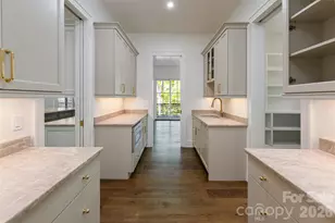 99 Little Cherokee Ridge, Hendersonville, NC 28739 - Photo 4