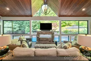 300 White Pine Dr, Hendersonville, NC 28739 - Photo 4