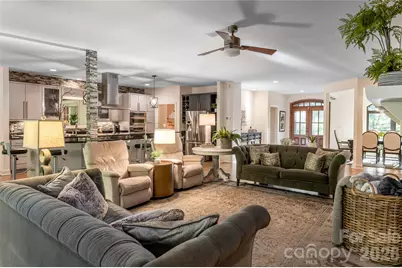 300 White Pine Drive, Hendersonville, NC 28739 - Photo 12