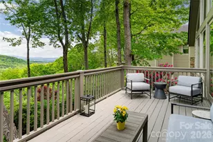 12 Spring Ridge Ln, Hendersonville, NC 28739 - Photo 4