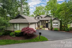 12 Spring Ridge Ln, Hendersonville, NC 28739 - Photo 1