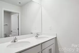 627 Country Oak Dr, Asheville, NC 28804 - Photo 30