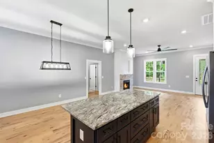 1860 Twin Lakes Rd, Rock Hill, SC 29732 - Photo 8
