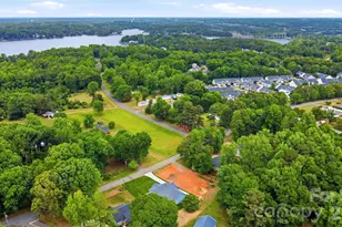 1860 Twin Lakes Rd, Rock Hill, SC 29732 - Photo 32