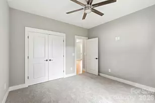 1860 Twin Lakes Rd, Rock Hill, SC 29732 - Photo 10