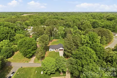 1026 Fye Drive, Newton, NC 28658 - Photo 38