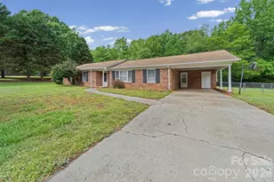 4510 Springview Dr, Monroe, NC 28112 - Photo 2