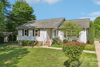 128 Levo Drive, Troutman, NC 28166 - Photo 2