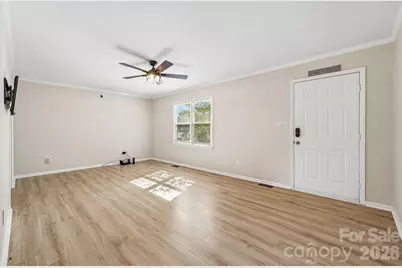 128 Levo Drive, Troutman, NC 28166 - Photo 4