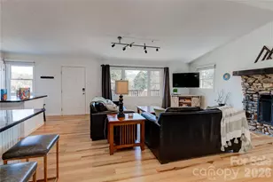 208 Altamahaw Ave, Black Mountain, NC 28711 - Photo 8