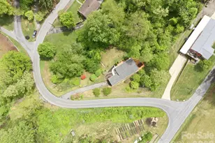 959 Oakmont Dr, Canton, NC 28716 - Photo 30