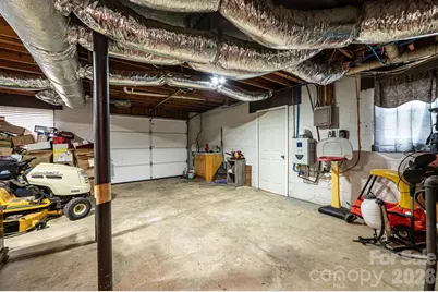 3231 25th Street NE, Hickory, NC 28601 - Photo 26