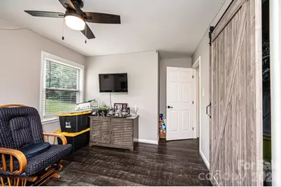 3231 25th Street NE, Hickory, NC 28601 - Photo 20