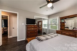3231 25th St NE, Hickory, NC 28601 - Photo 12