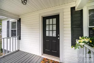 1725 8th Ave NE, Hickory, NC 28601 - Photo 6