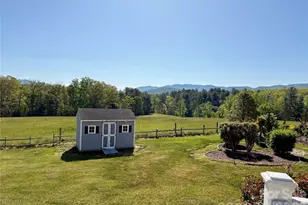 377 Upper Grassy Branch Rd, Asheville, NC 28805 - Photo 32